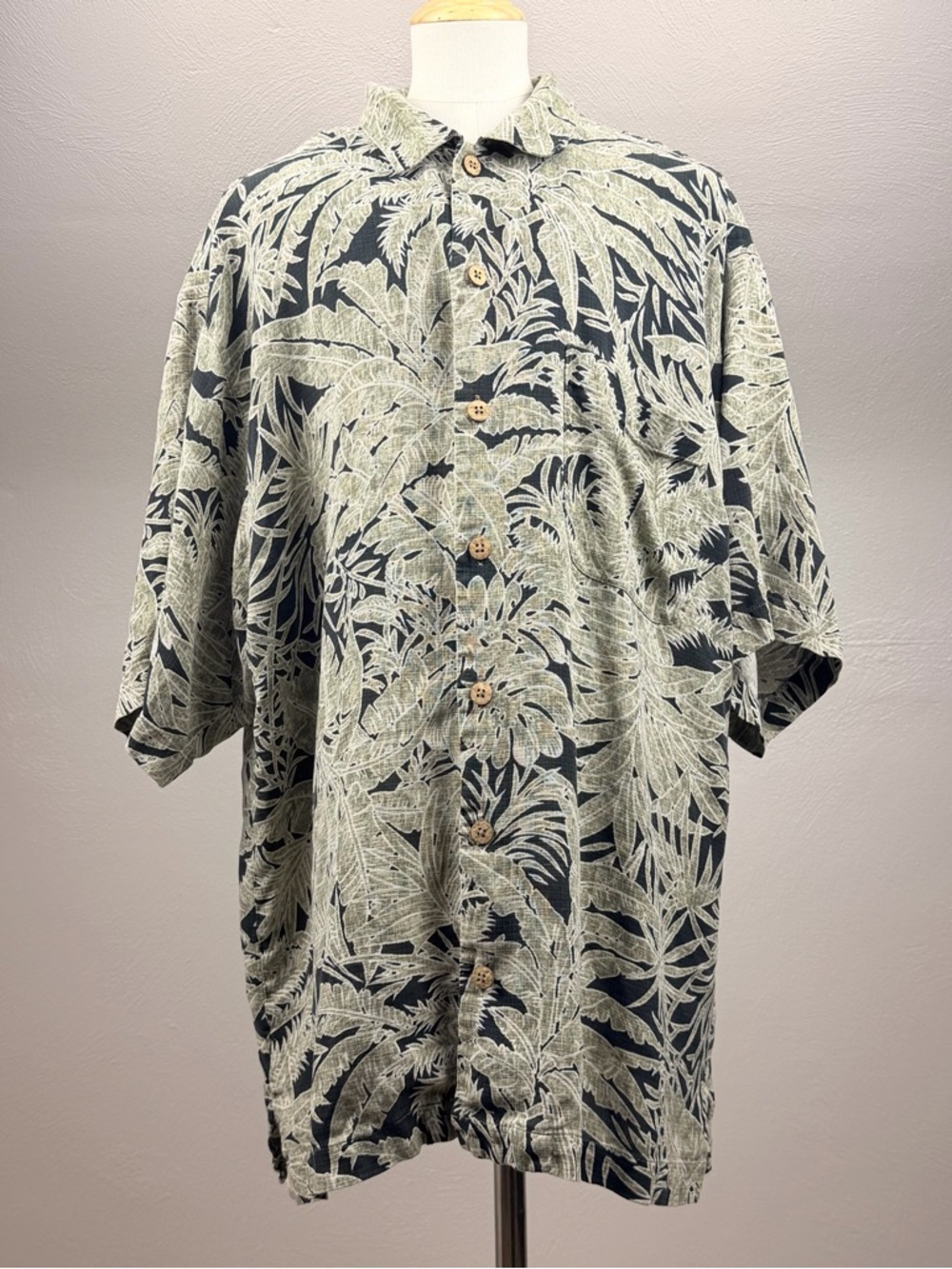 Tommy Bahama Green and Black Silk Hawaiian Camp Shirt